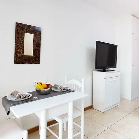 Nice With Heated Pool Apartment Los Cristianos (Tenerife)