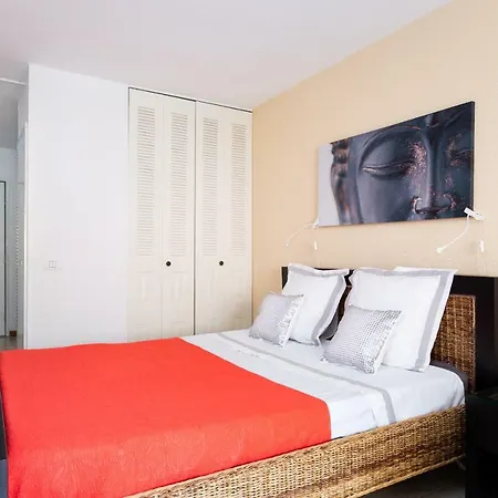 Nice With Heated Pool Apartment